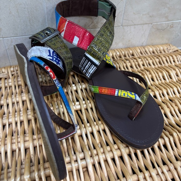 BC Footwear “I Used To Be a Rice Bag” Colorful Ladies’ Vegan Sandals, 7, EUC - Picture 2 of 10